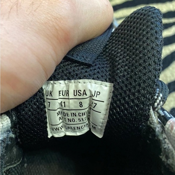 BALENCIAGA TRIPLE S SNEAKERS - Picture 3 of 5